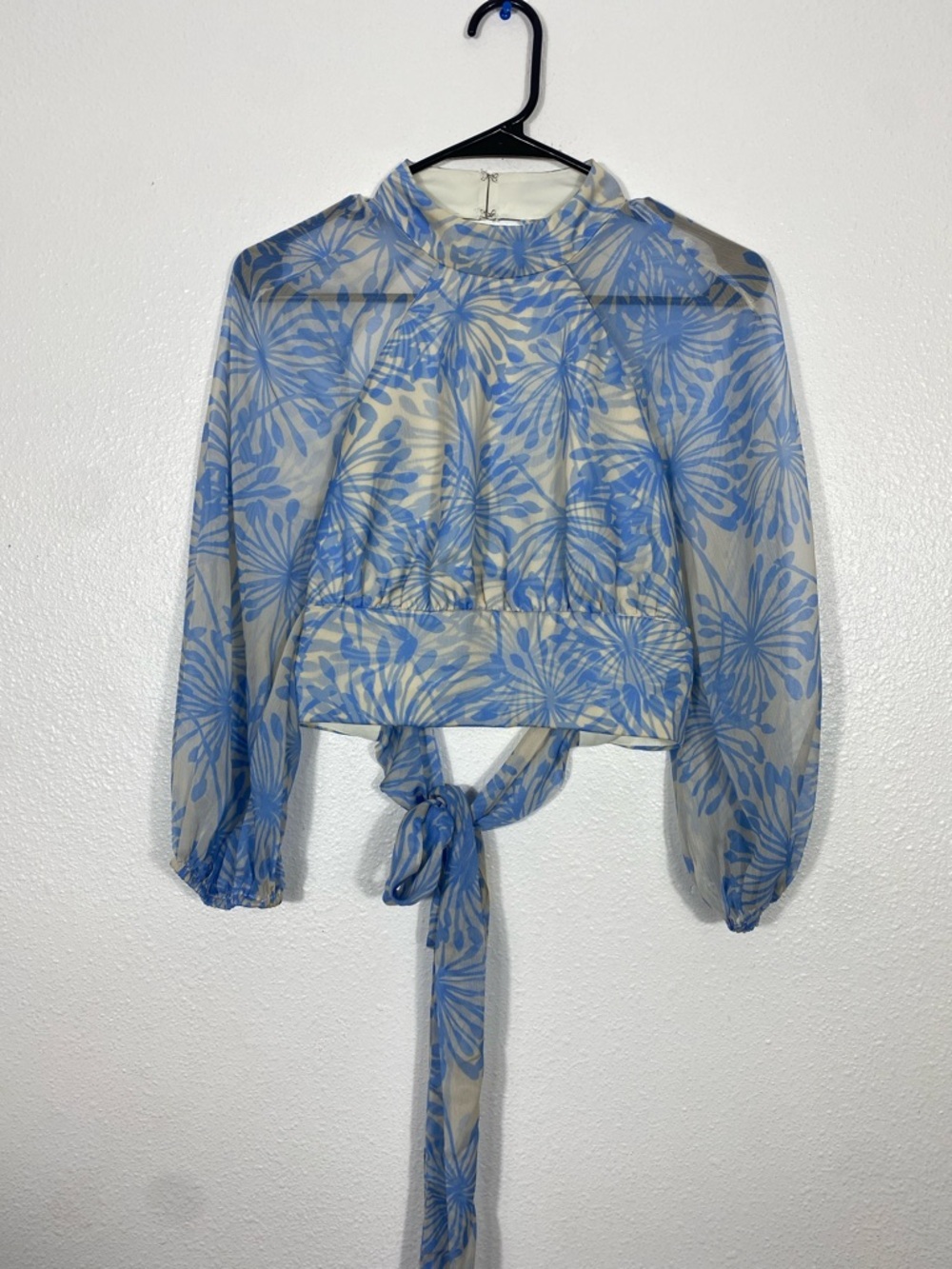 Amanda Uprichard Light Blue Floral Sheer Tie-Waist Crop Top Size S - Picture 5 of 16